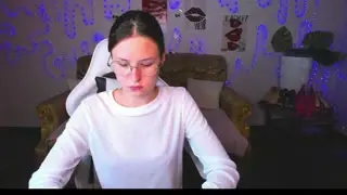 bellamilk Live Webcam