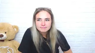 crystaleva Live Webcam