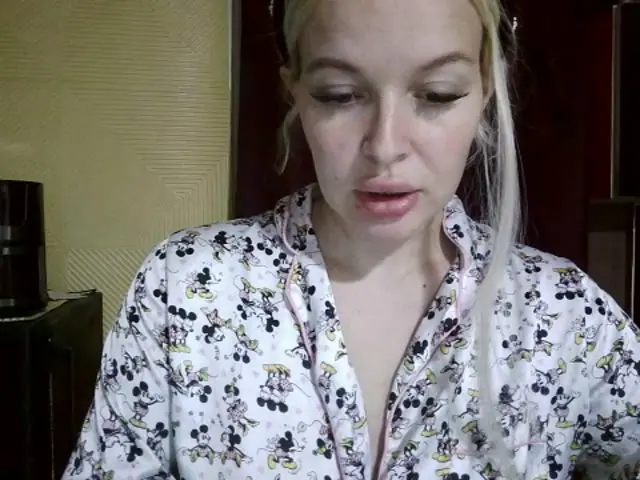 dollssweet Live Webcam