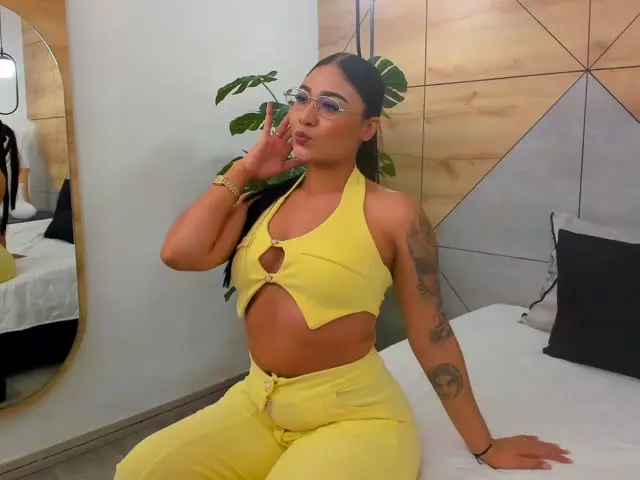 emmasaenz Live Webcam